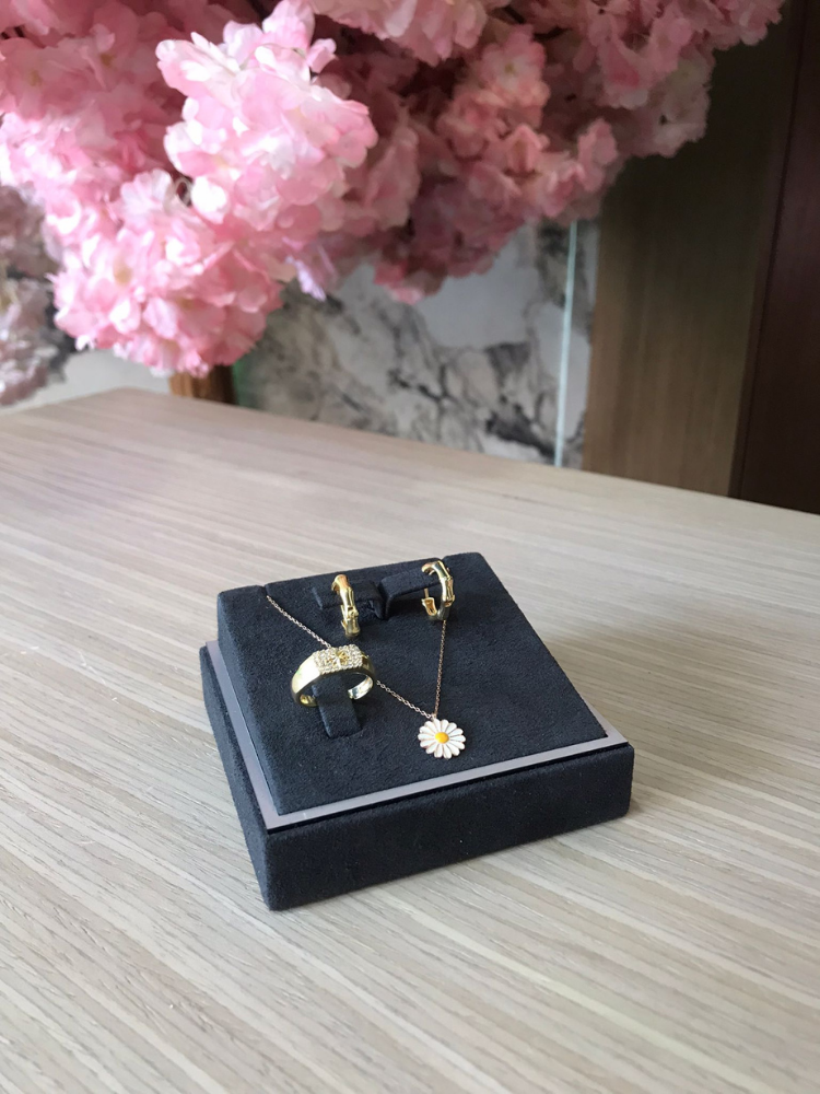 Kolye & Küpe & Yüzük Standı