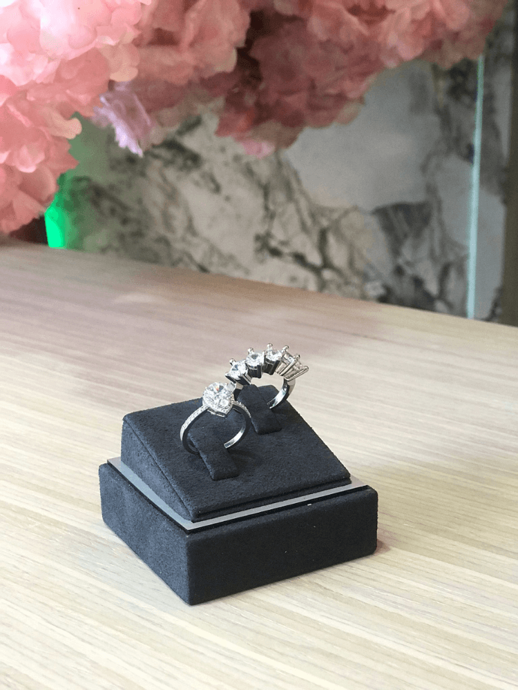 2'li Yüzük & Alyans Standı