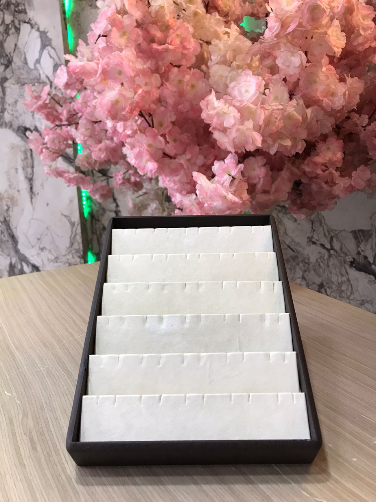 Çoklu Küpe Tablası