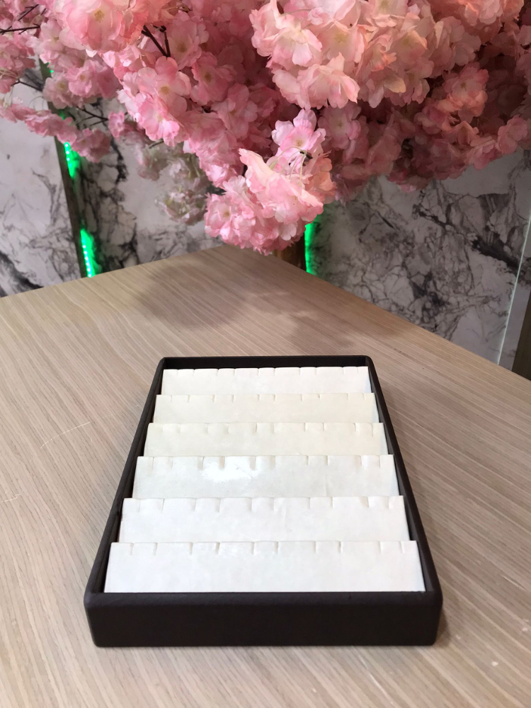 Çoklu Küpe Tablası