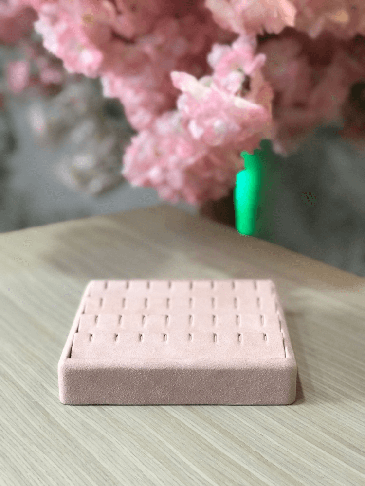 Çocuk Küpelik Tablası 