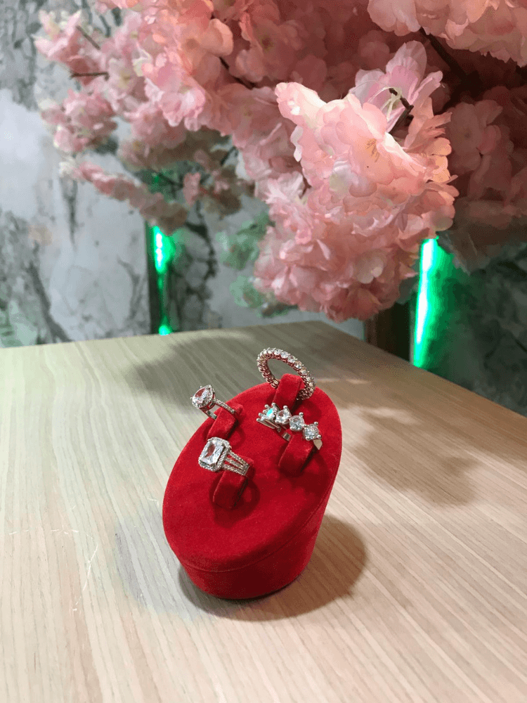 4'Lü Yüzük Standı