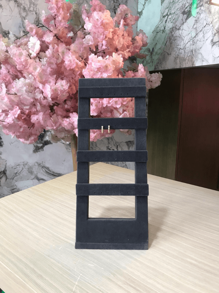 12 Çift Grup Küpelik