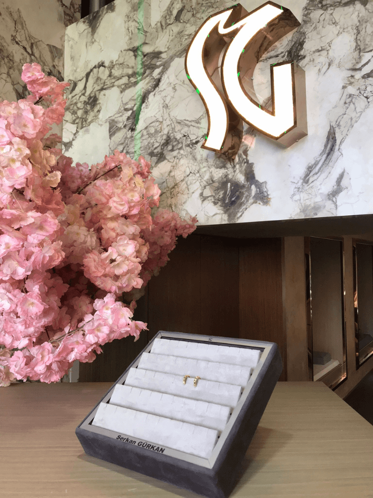 Çoklu Küpe Tablası