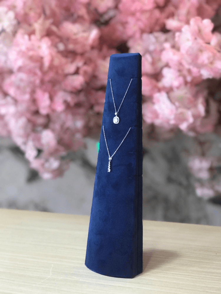 5'li Grup Kolye Standı